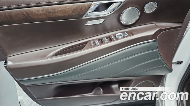 Genesis GV80 2021 — photo 14
