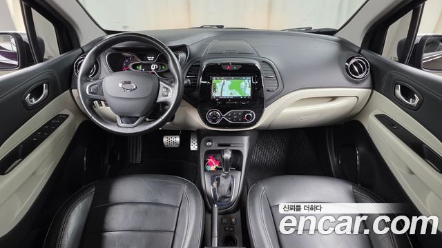 Renault Korea QM3 2018 — photo 10