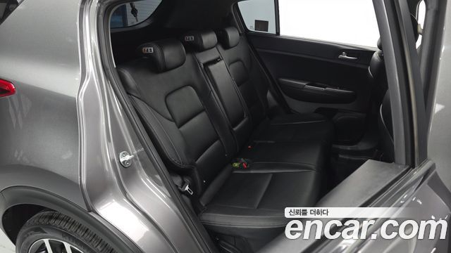 Kia Sportage 2017 — photo 11