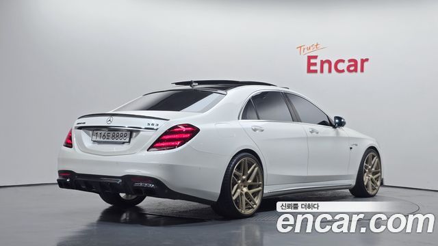 Mercedes-Benz S-Class 2019 — photo 2