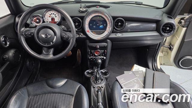 Mini Cooper Convertible 2014 — photo 7