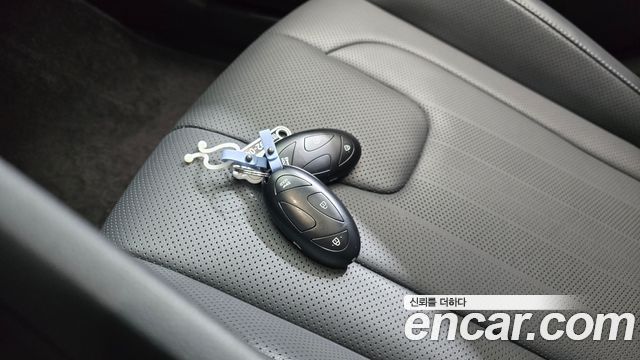 Hyundai AVANTE 2024 — photo 22