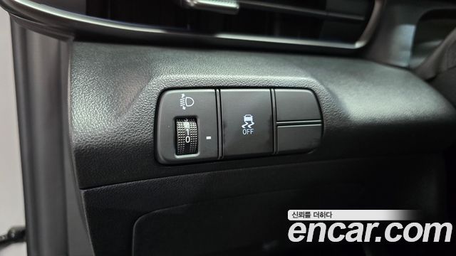 Hyundai AVANTE 2024 — photo 25