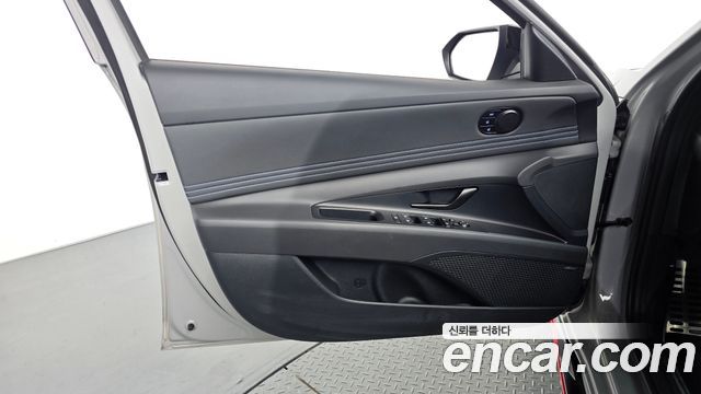 Hyundai AVANTE 2024 — photo 14