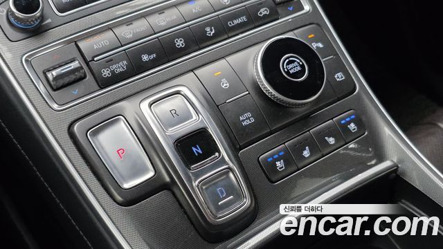 Hyundai Santafe 2022 — photo 12