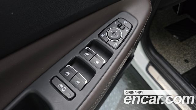 Hyundai Santafe 2022 — photo 19