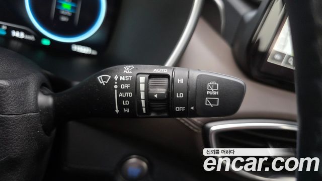 Hyundai Santafe 2022 — photo 22