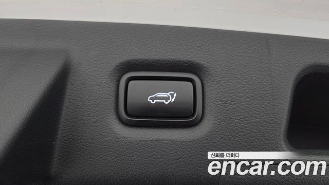 Hyundai Santafe 2022 — photo 34