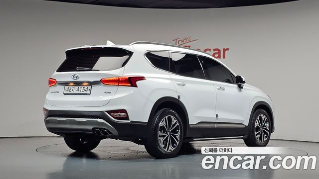 Hyundai Santafe 2019 — photo 2