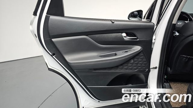 Hyundai Santafe 2019 — photo 15