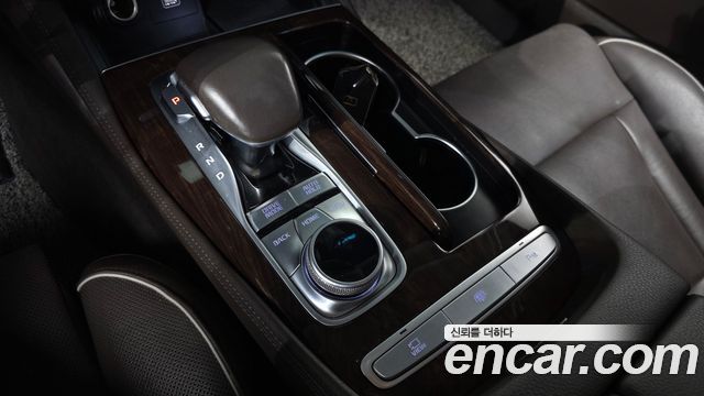 Kia K9 2019 — photo 12