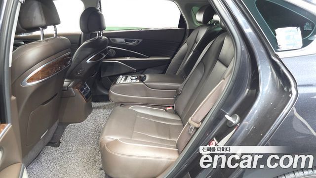 Kia K9 2019 — photo 17