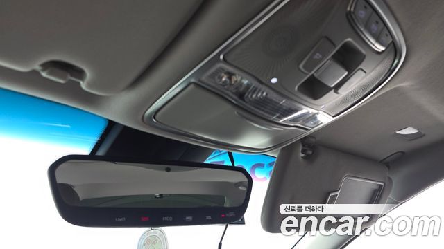 Kia K9 2019 — photo 25