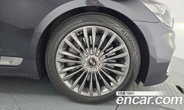 Kia K9 2019 — photo 7