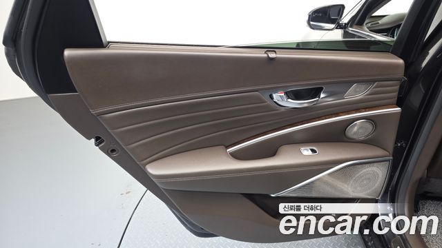 Kia K9 2019 — photo 15