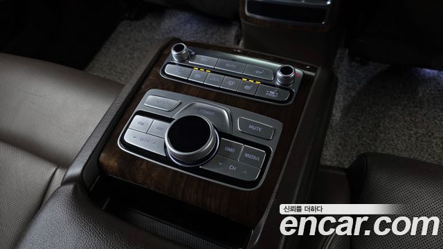 Kia K9 2019 — photo 32