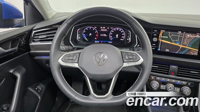 Volkswagen Jetta 2023 — photo 19