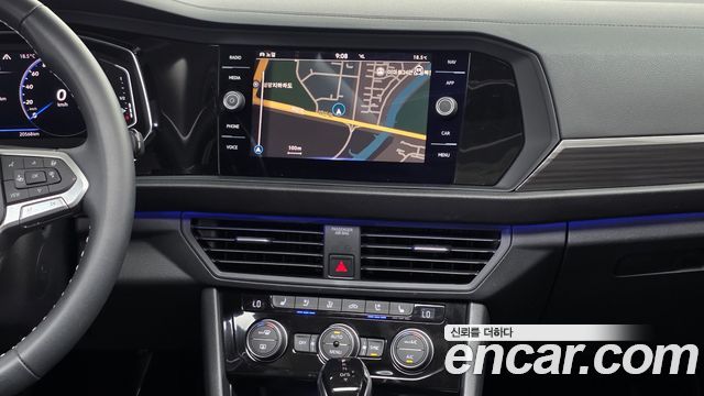 Volkswagen Jetta 2023 — photo 20