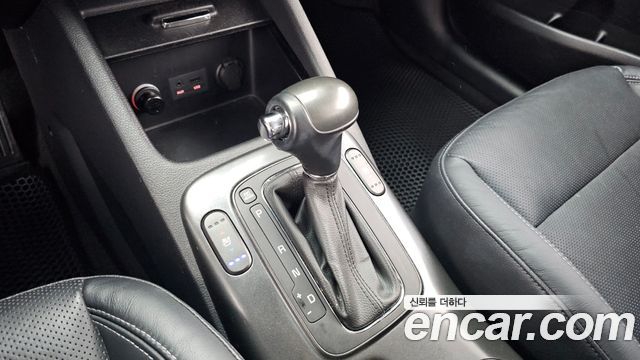 Kia K3 2014 — photo 12