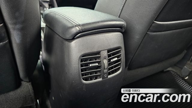 Kia K3 2014 — photo 23