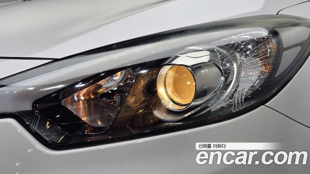 Kia K3 2014 — photo 8