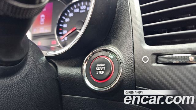 Kia K3 2014 — photo 27