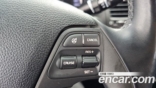Kia K3 2014 — photo 31