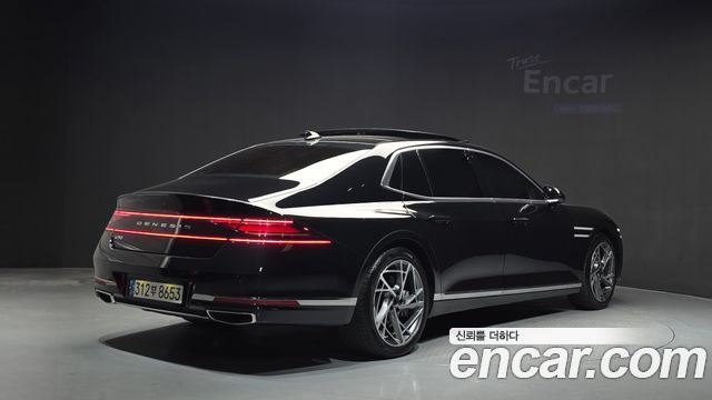 Genesis G90 2022 — photo 2