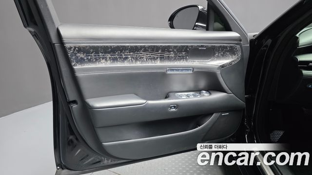 Genesis G90 2022 — photo 14