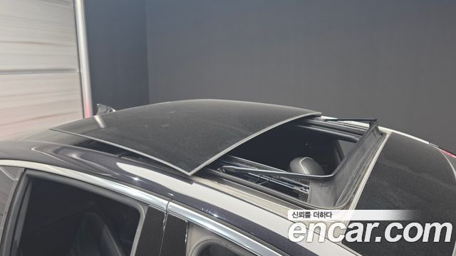 Genesis G90 2022 — photo 38