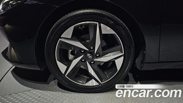 Hyundai AVANTE 2023 — photo 5
