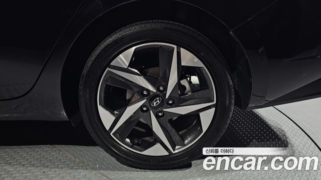 Hyundai AVANTE 2023 — photo 7