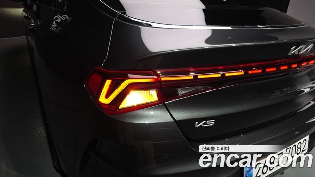 Kia K5 2023 — photo 9