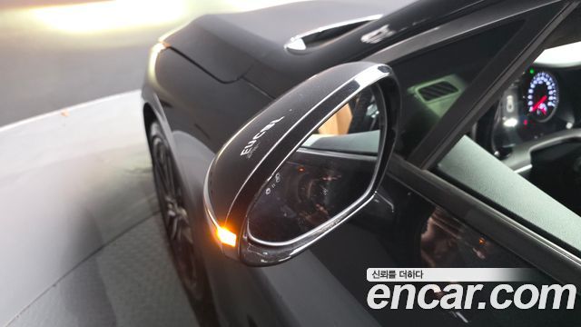 Kia K5 2023 — photo 28