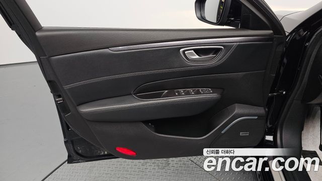 Renault Korea SM6 2016 — photo 14