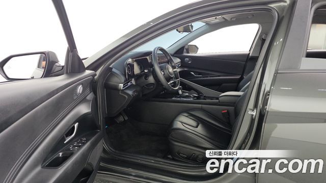 Hyundai AVANTE 2024 — photo 13