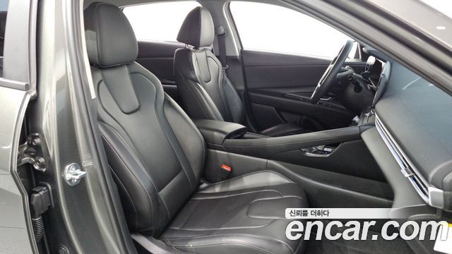 Hyundai AVANTE 2024 — photo 16