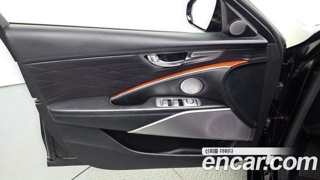 Kia K9 2019 — photo 14