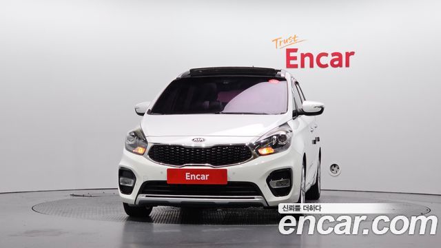 Kia Carens 2017 — photo 3