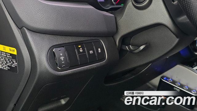 Kia Carens 2017 — photo 17