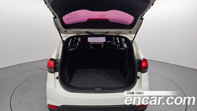 Kia Carens 2017 — photo 20