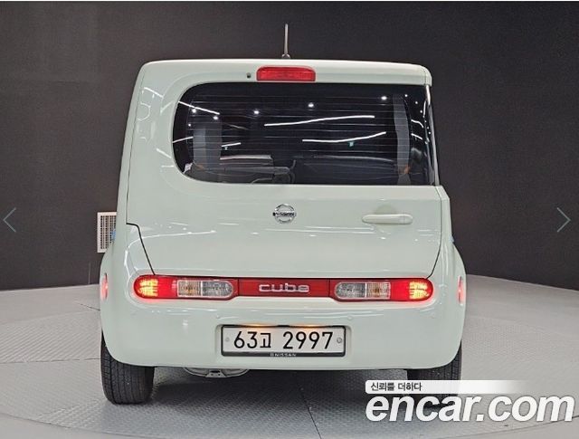Nissan Cube 2011 — photo 3