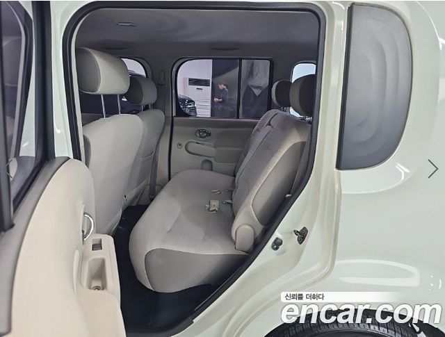 Nissan Cube 2011 — photo 12