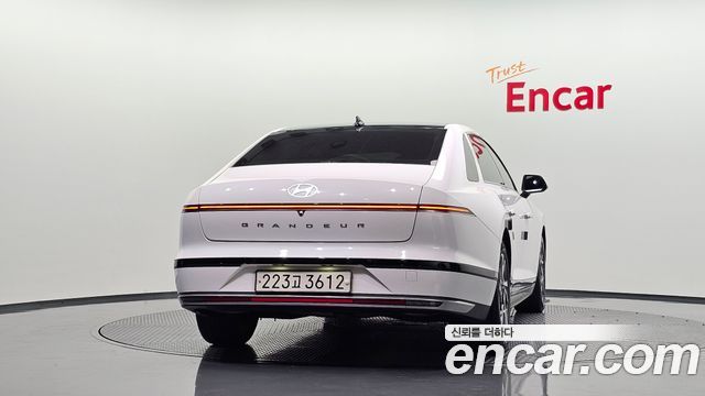 Hyundai Grandeur 2023 — photo 4