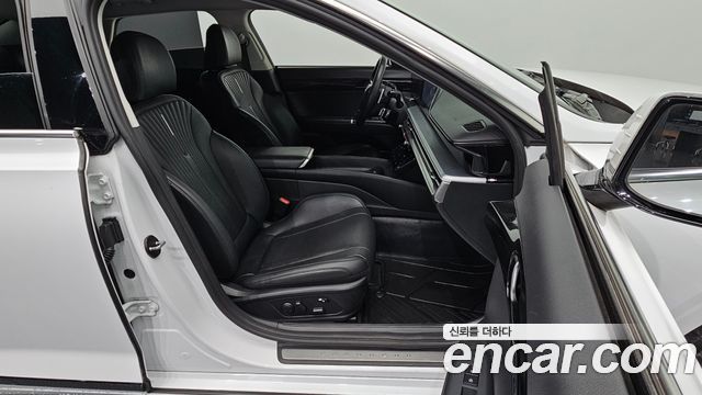 Hyundai Grandeur 2023 — photo 16