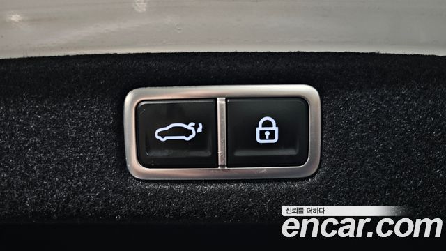 Hyundai Grandeur 2023 — photo 33