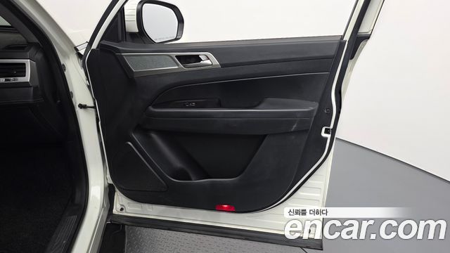 KG Mobility Rexton 2019 — photo 14