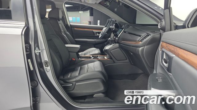 Honda CR-V 2021 — photo 17