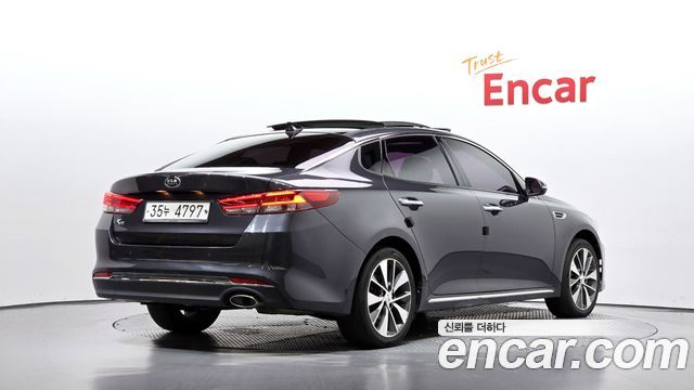 Kia K5 2017 — photo 2