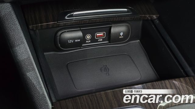 Kia K5 2017 — photo 17